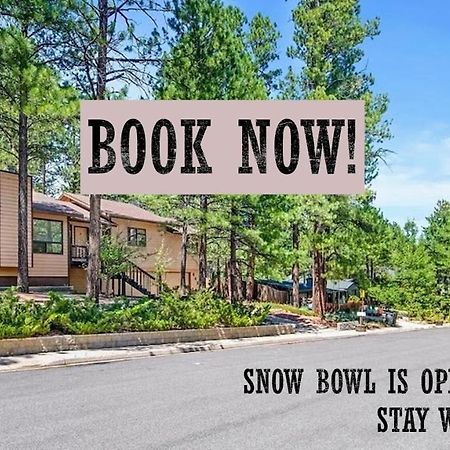 Kathys Cabin, King Bed, Hot Tub, Near-Nau & Downtown Attractions, Perfect Year-Round Mountain Getaway 깃대 외부 사진